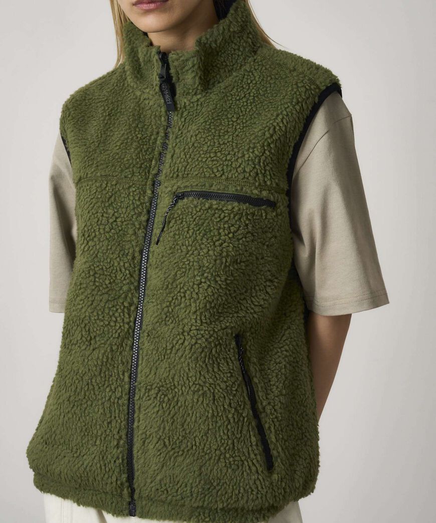 REVERSIBLE SHERPA VEST,OLIVE / DUSTY NAVY, large image number 3