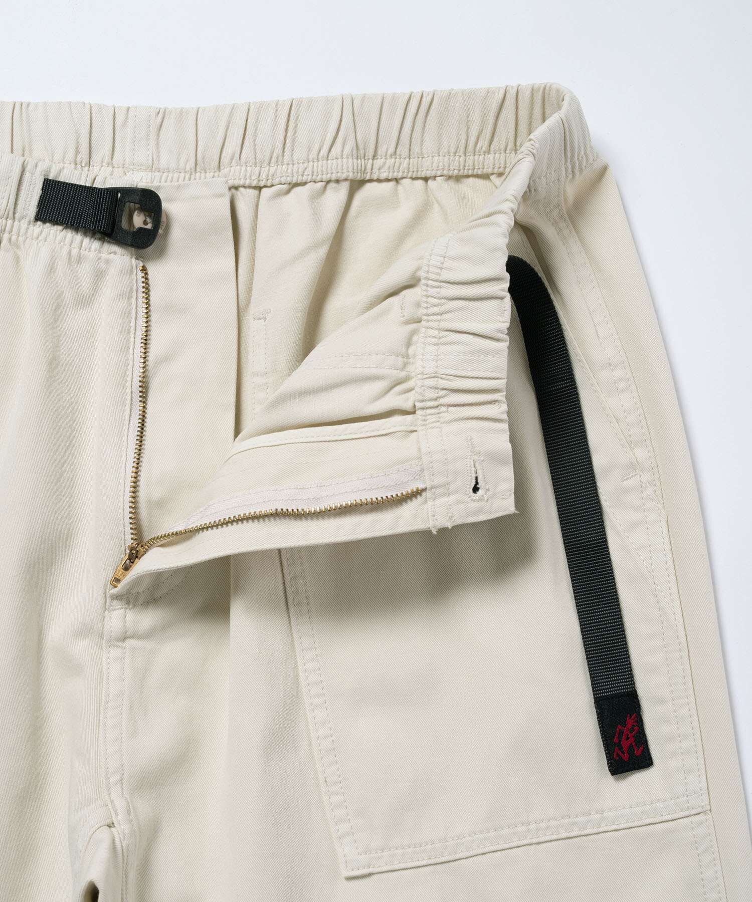 LOOSE TAPERED RIDGE PANT | GRAMICCI Official Global Online Store